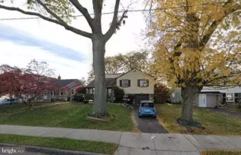 10137 Proctor Rd, Philadelphia, PA 19116