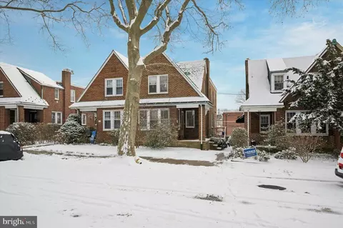 324 E Allens Ln, Philadelphia, PA 19119