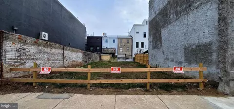 1355 N 57 N 2nd St, Philadelphia, PA 19122