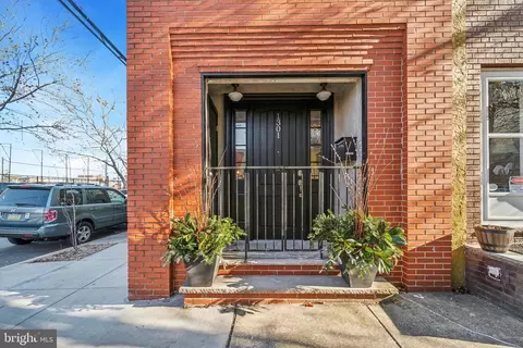 1301 S 10th St, Philadelphia, PA 19147
