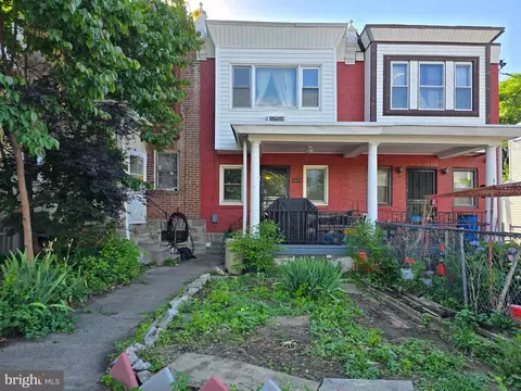 5437 N Front St, Philadelphia, PA 19120
