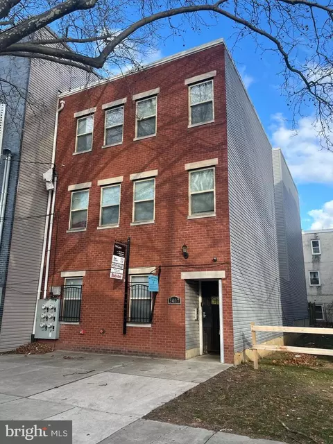 3407 Wallace St, Philadelphia, PA 19104
