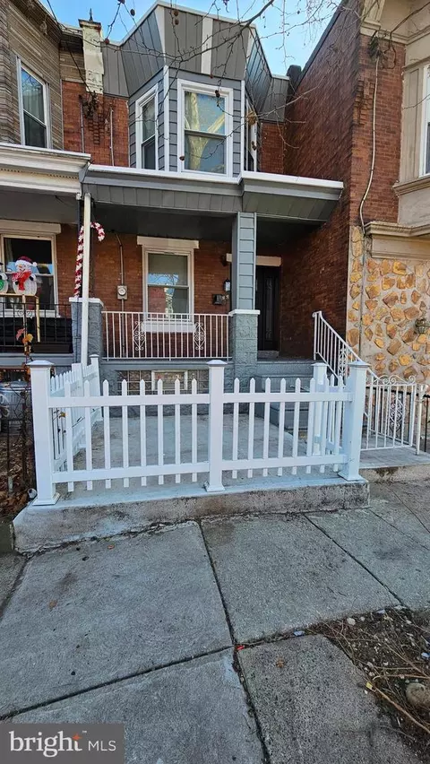 6122 Media St, Philadelphia, PA 19151