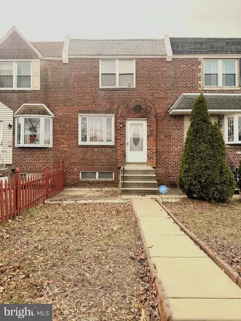2946 Fanshawe St, Philadelphia, PA 19149