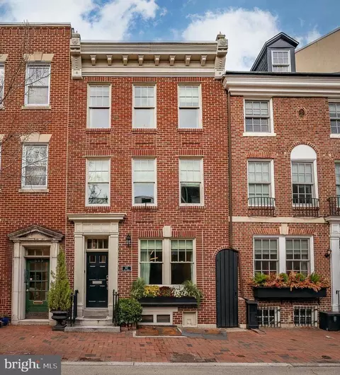 617 Pine St, Philadelphia, PA 19106