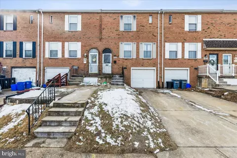 4262 Deerpath Ln, Philadelphia, PA 19154
