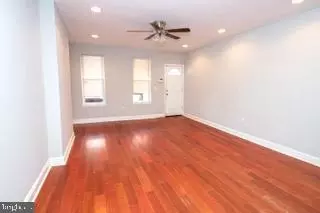 725 N 38th St, Philadelphia, PA 19104