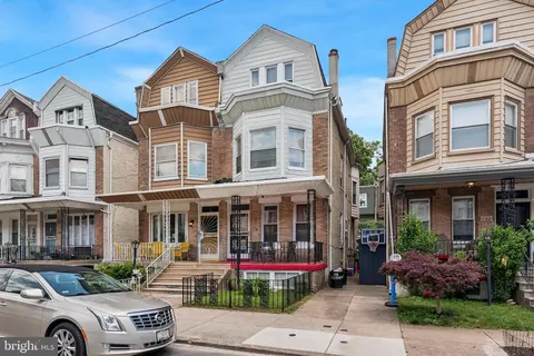 150 W Sharpnack St, Philadelphia, PA 19119