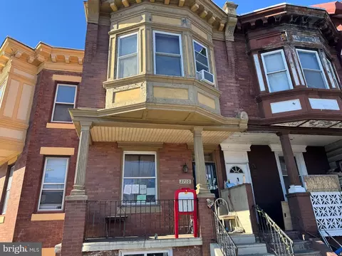2710 N 19th St, Philadelphia, PA 19132