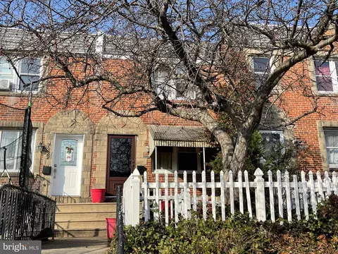 7224 Erdrick St, Philadelphia, PA 19135