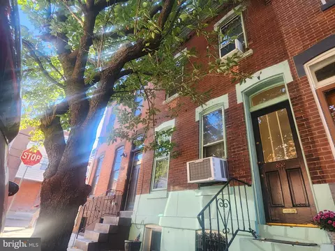 852 N Taylor St, Philadelphia, PA 19130