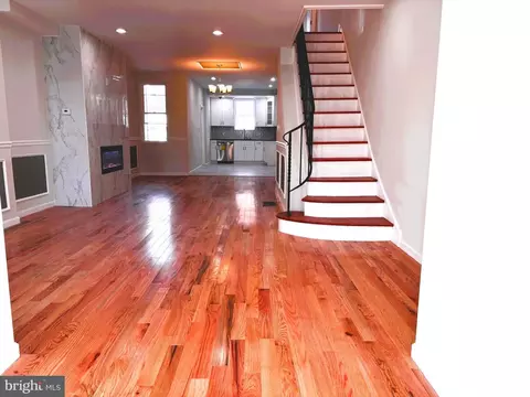 1519 W Chew St, Philadelphia, PA 19141