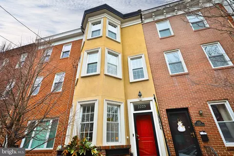 2223 Catharine St, Philadelphia, PA 19146