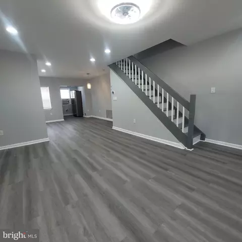 2745 S Fairhill St, Philadelphia, PA 19148