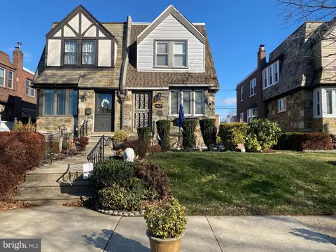 1107 Kenwyn St, Philadelphia, PA 19124