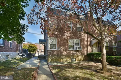 735 Disston St, Philadelphia, PA 19111