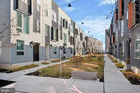 3109 Birchview Walk, Philadelphia, PA 19125
