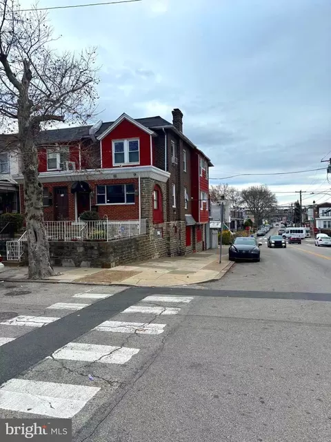 5201 Akron St, Philadelphia, PA 19124