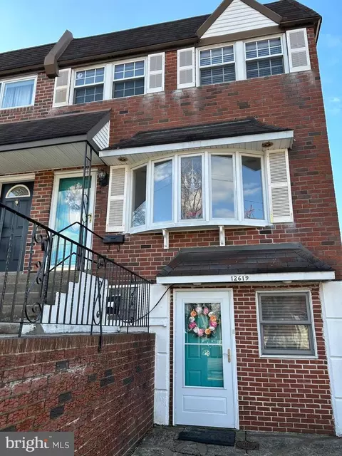 12619 Nanton Dr, Philadelphia, PA 19154