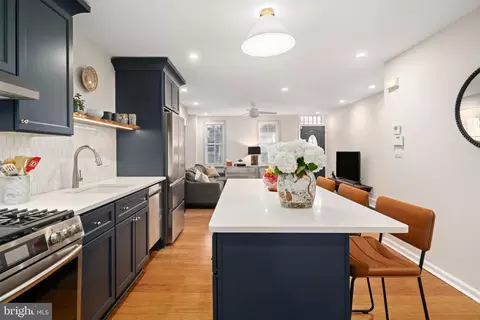 774 S Harshaw St, Philadelphia, PA 19146