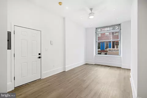 1111 Spruce St #100, Philadelphia, PA 19107