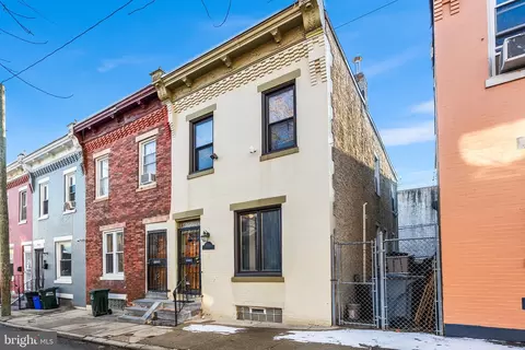 1416 S Paxon St, Philadelphia, PA 19143