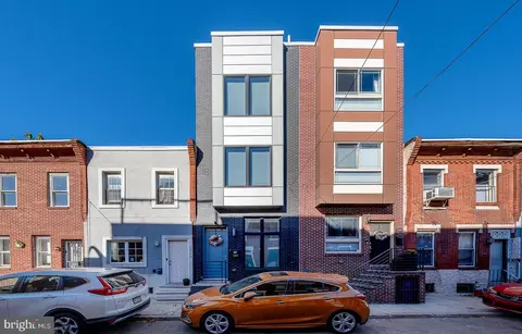 2243 Sears St, Philadelphia, PA 19146