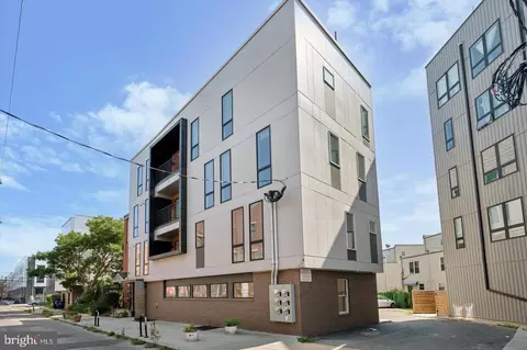 1716 Cambridge St #1, Philadelphia, PA 19130