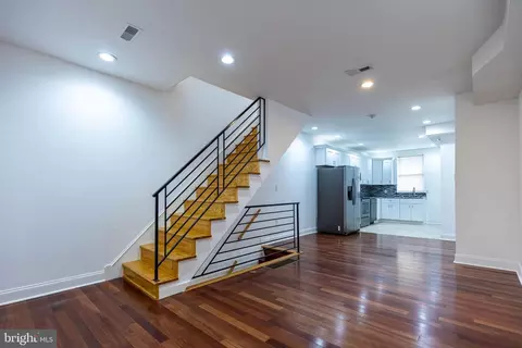 7163 Montague St, Philadelphia, PA 19135