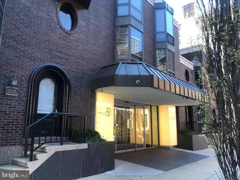 2018 32 Walnut St #16E, Philadelphia, PA 19103