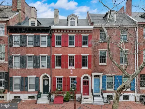 309 Pine St, Philadelphia, PA 19106