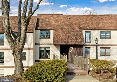 249 Shawmont Ave #E, Philadelphia, PA 19128