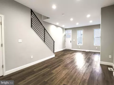 2404 Sharswood St, Philadelphia, PA 19121