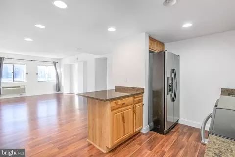200 10 Lombard St #507, Philadelphia, PA 19147