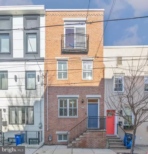 1811 Manton St, Philadelphia, PA 19146