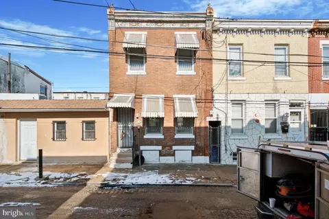 1043 W Russell St, Philadelphia, PA 19140