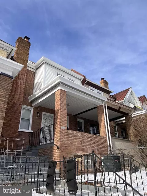 6624 N Smedley St, Philadelphia, PA 19126