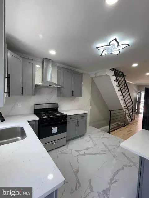 1804 Tree St, Philadelphia, PA 19145