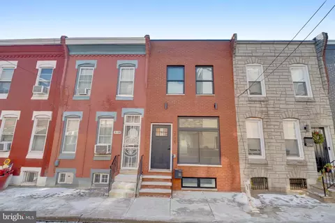 2138 Cross St, Philadelphia, PA 19146