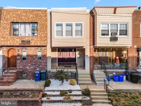 2845 Gillingham St, Philadelphia, PA 19137