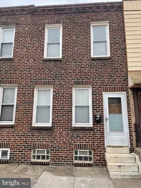 1812 E Lippincott St, Philadelphia, PA 19134