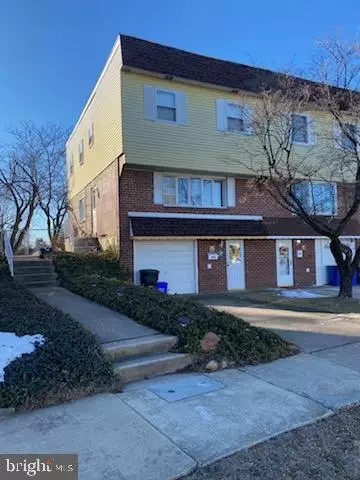 3848 Violet Dr, Philadelphia, PA 19154