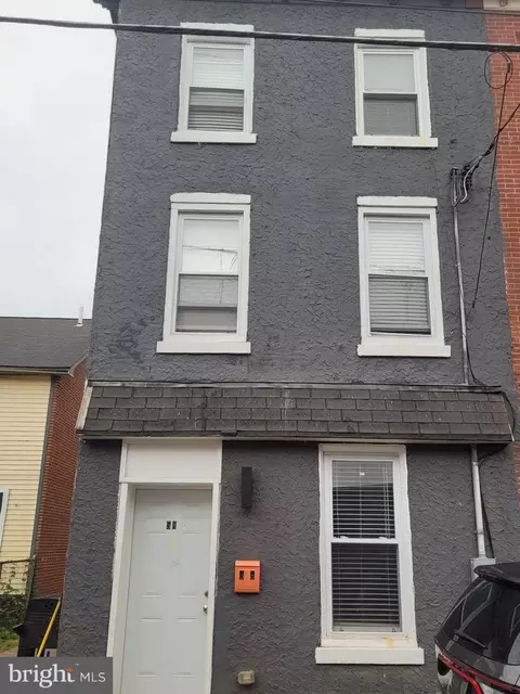 58 E Collom St, Philadelphia, PA 19144