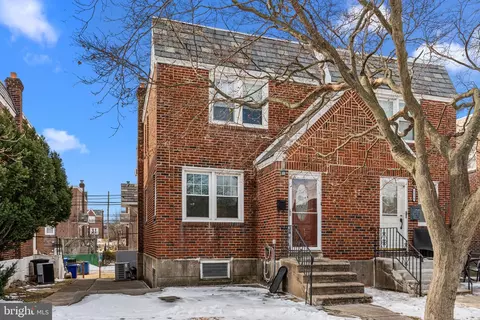 1118 Wellington St, Philadelphia, PA 19111