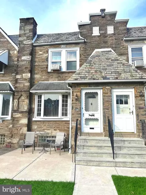 3432 Vista St, Philadelphia, PA 19136