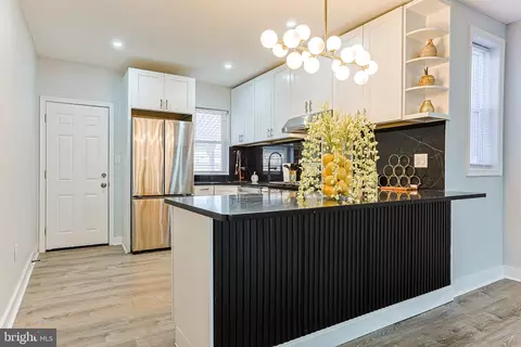 5026 Charles St, Philadelphia, PA 19124