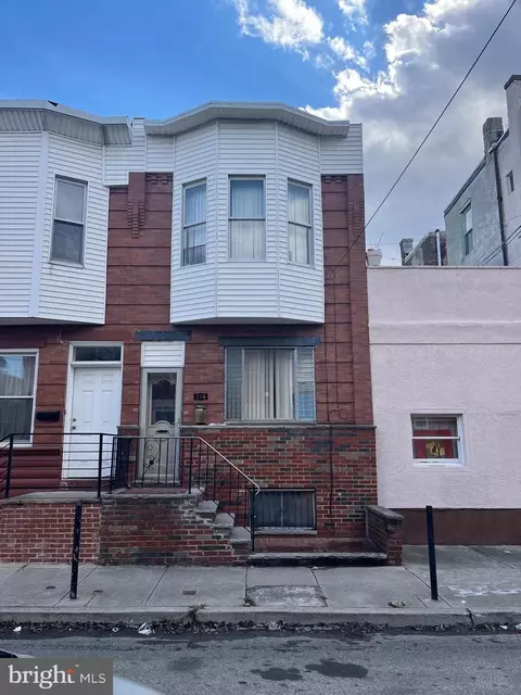 734 Mountain St, Philadelphia, PA 19148