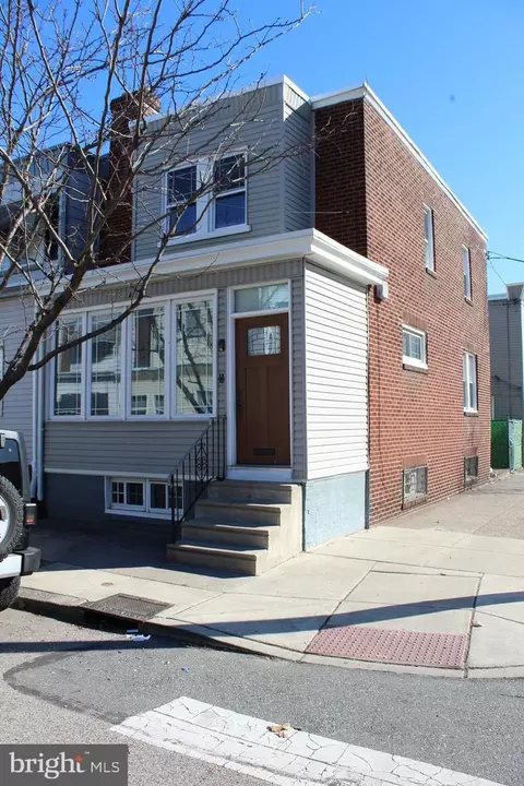 2047 S Bucknell St, Philadelphia, PA 19145