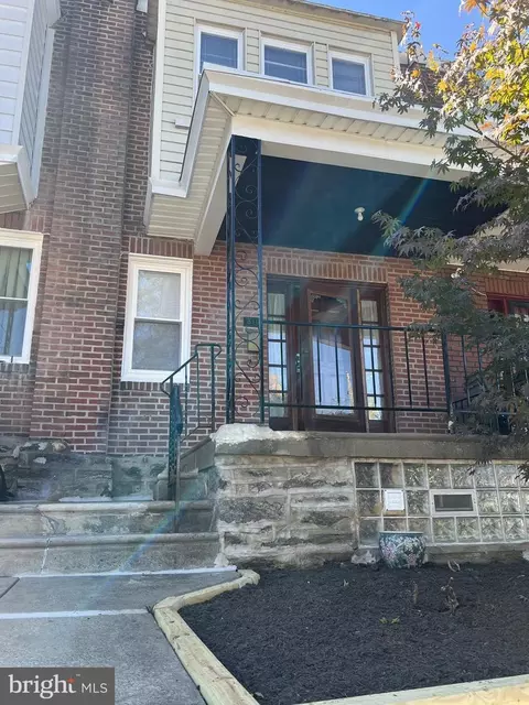 310 Robbins St, Philadelphia, PA 19111