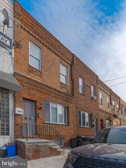 2223 S 20th St, Philadelphia, PA 19145